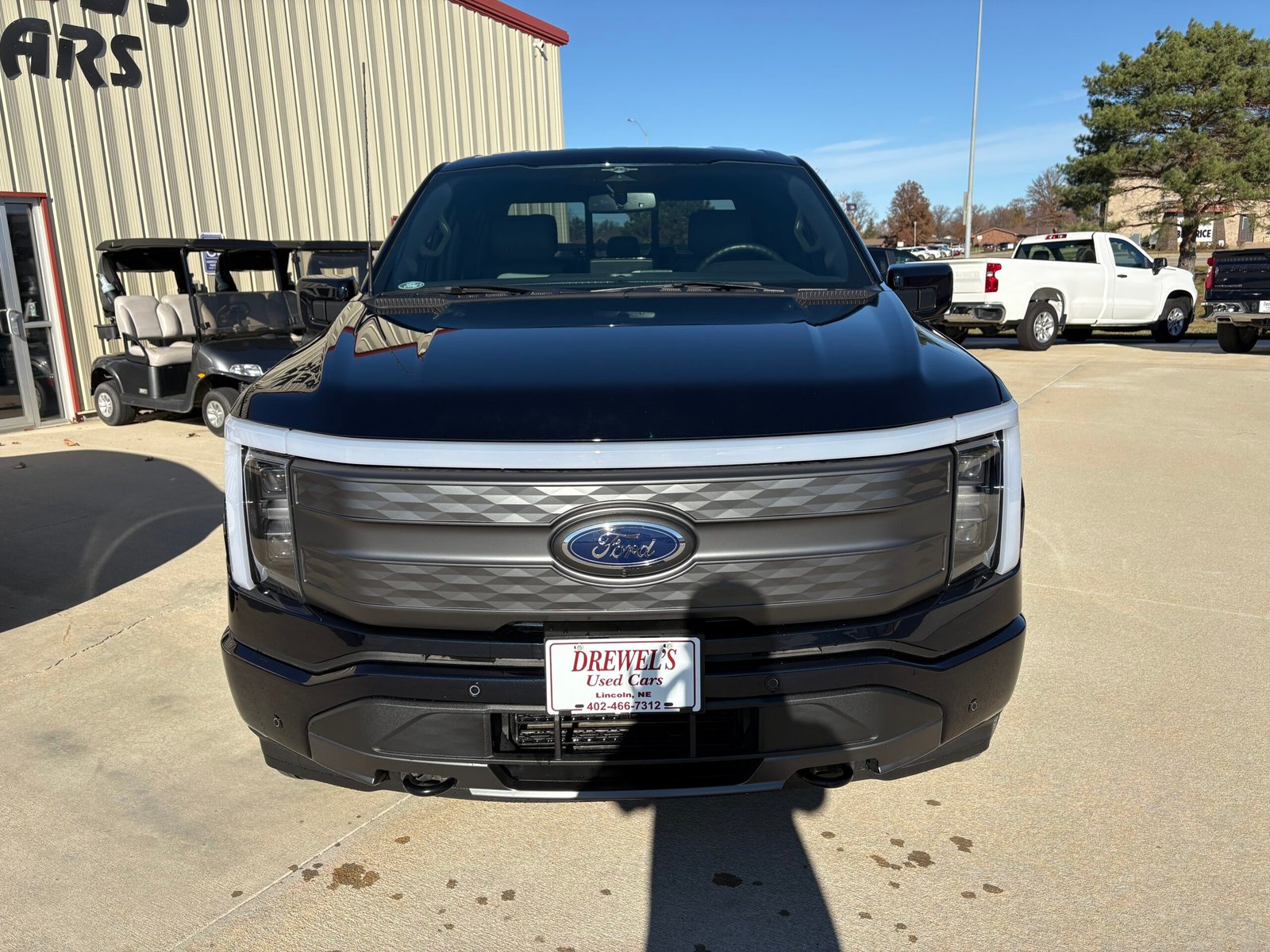 
								23 Ford Lightning full									
