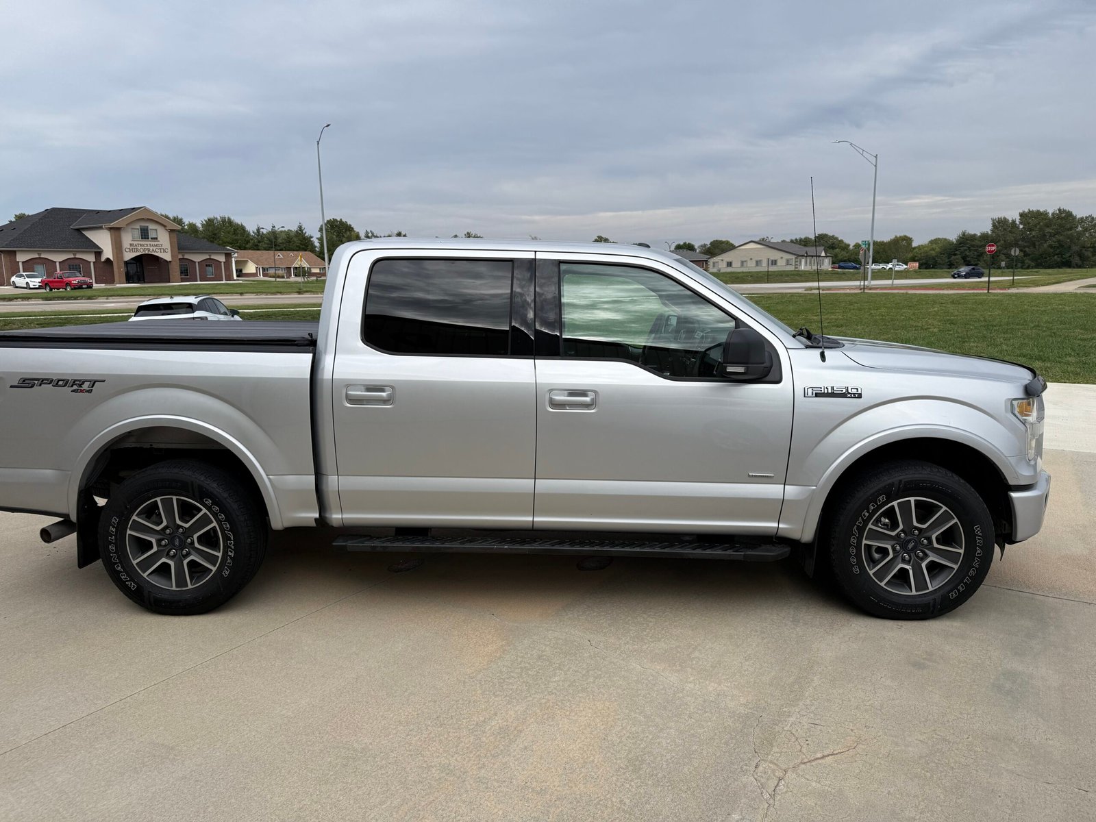 
								15 F150 full									