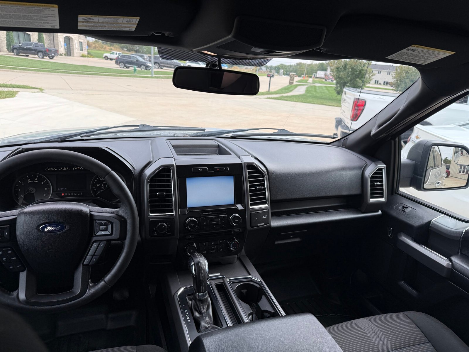 
								15 F150 full									