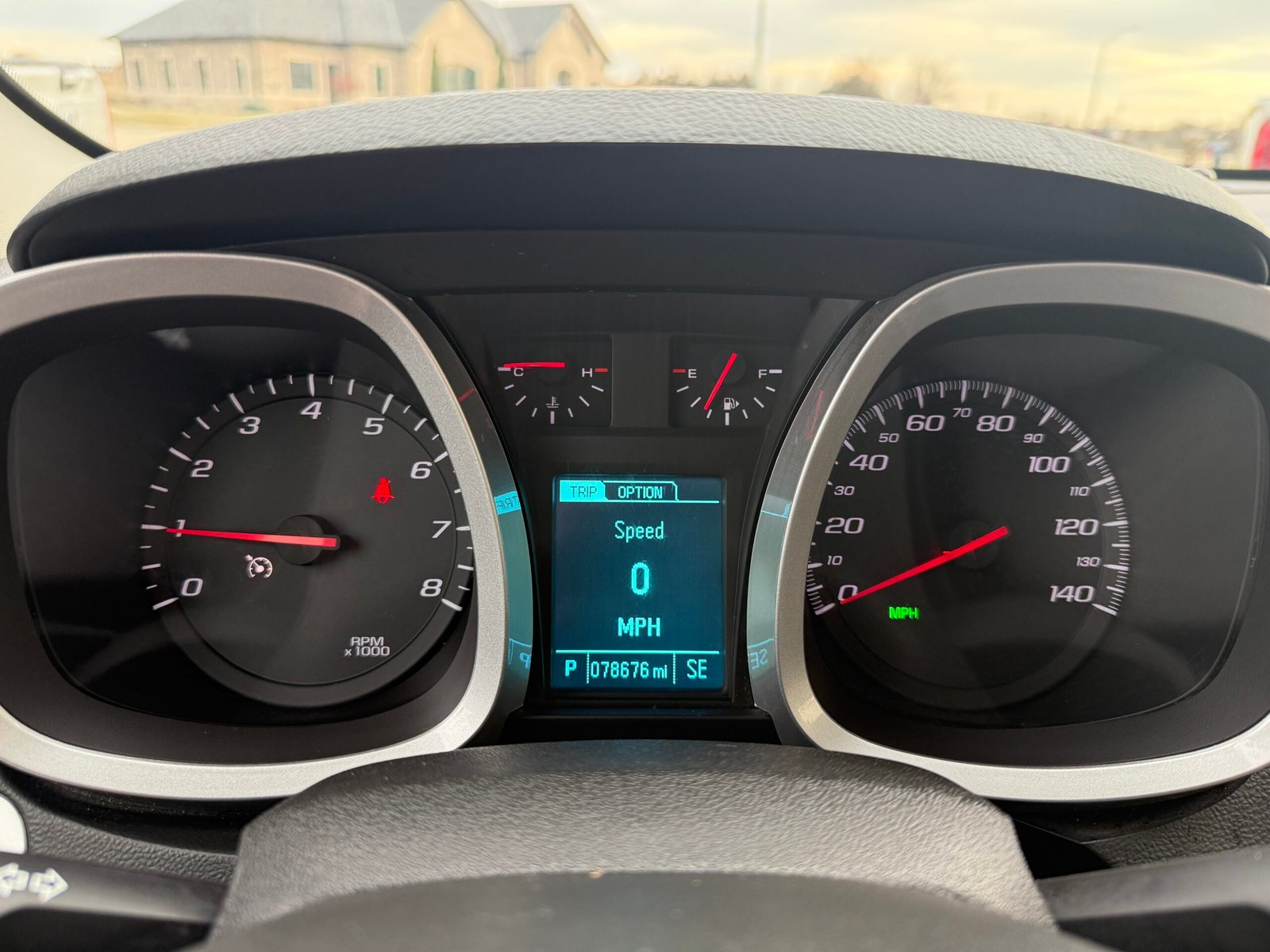 
								2016 Chevrolet Equinox full									